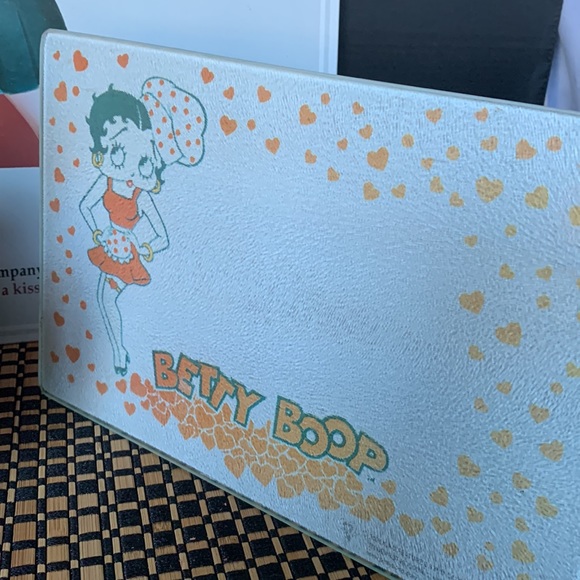 Vintage Betty Boop Kitchen Collectibles with Tote - Picture 6 of 11